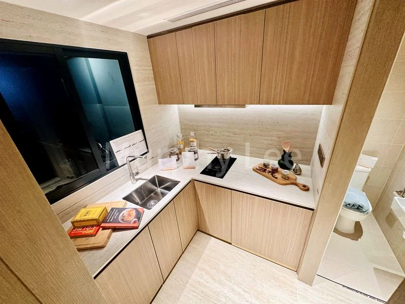 3 Bed Condo for Sale in Arina East Residences - Image 17