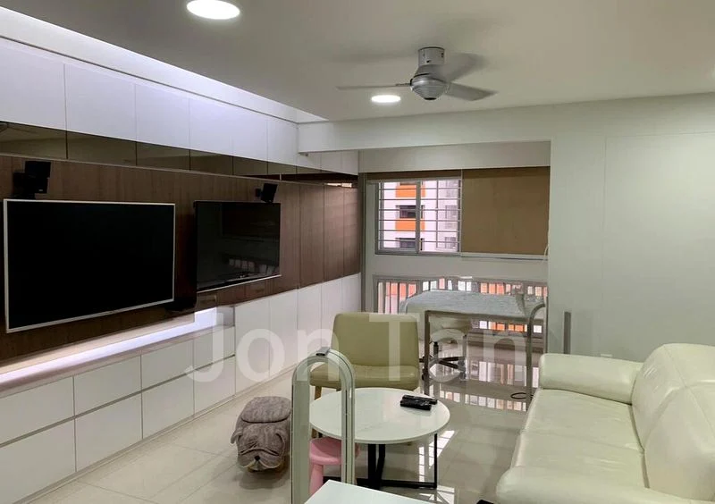 5 Room (5I) HDB for Rent in  680B Jurong West Central 1 - Image 1