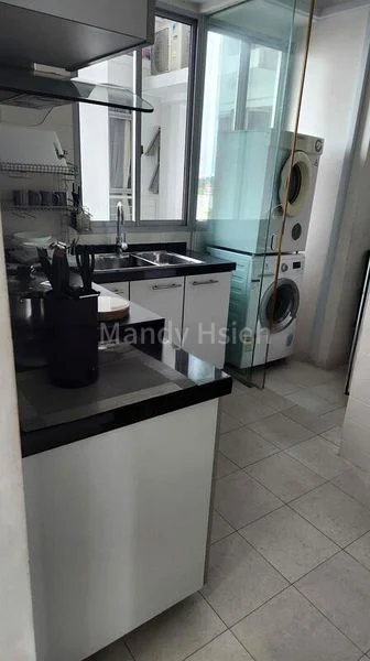 Master Room (Condo) for Rent in The Lakeshore - Image 4