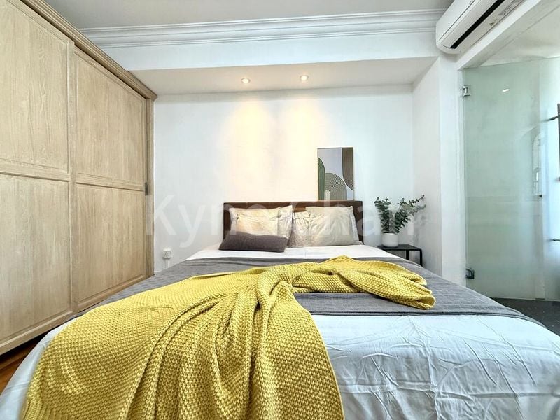 Master Room (Condo) for Rent in Pandan Valley - Image 4