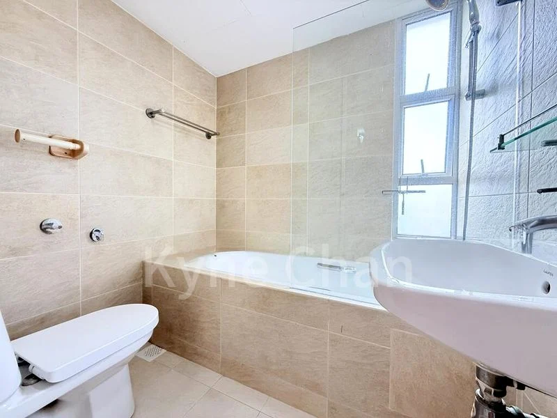 Master Room (Condo) for Rent in Pandan Valley - Image 7