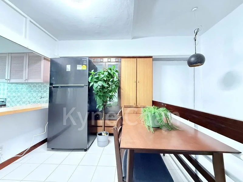 Master Room (Condo) for Rent in Pandan Valley - Image 9