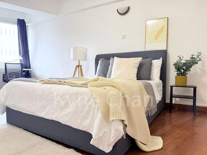 Master Room (Condo) for Rent in Pandan Valley - Image 18