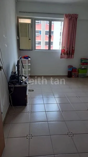 Common Room (HDB) for Rent in  109 Serangoon North Avenue 1 - Image 2