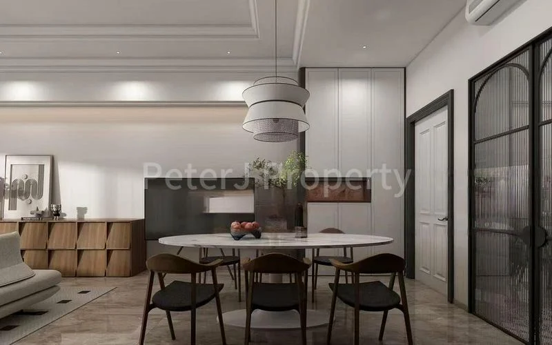 4 Bed Condo for Rent in Balmoral Residences - Image 2