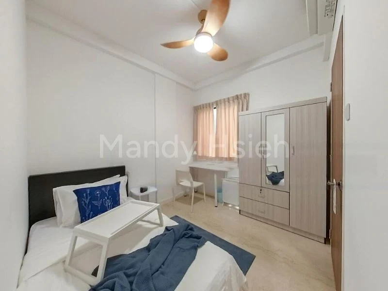 Common Room (Condo) for Rent in Heritage View - Image 1