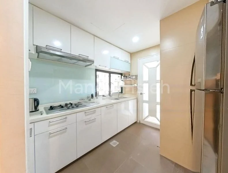 Common Room (Condo) for Rent in Heritage View - Image 9