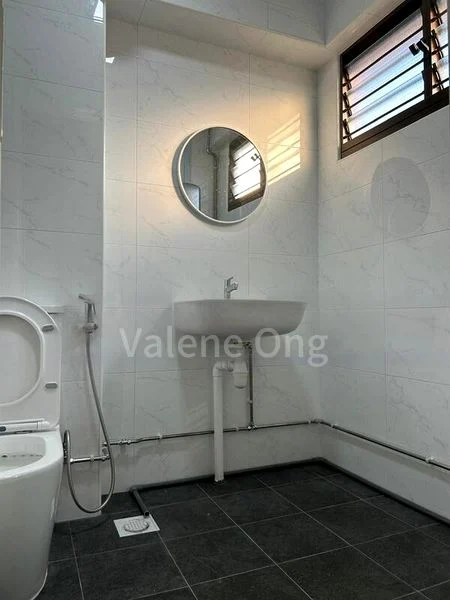 Master Room (HDB) for Rent in  211 Bishan Street 23 - Image 4