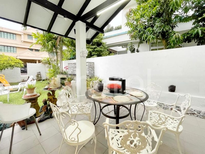 4 Bed Bungalow (Landed) for Sale in  Palm Drive - Image 9