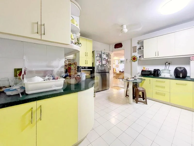 4 Bed Bungalow (Landed) for Sale in  Palm Drive - Image 2