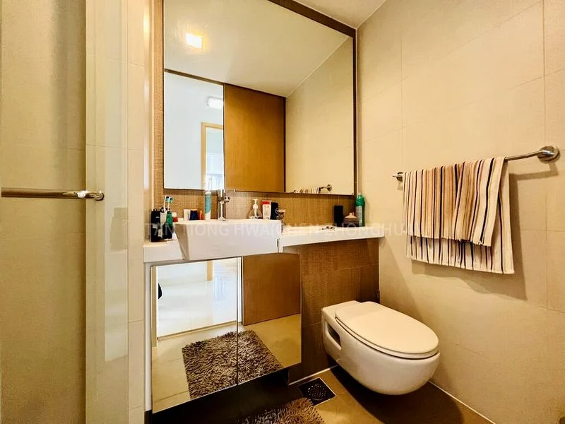 2 Bed Condo for Rent in  The Regency At Tiong Bahru - Image 6