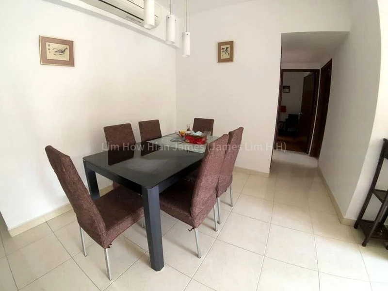 2 Bed Condo for Rent in  Castle Green - Image 5