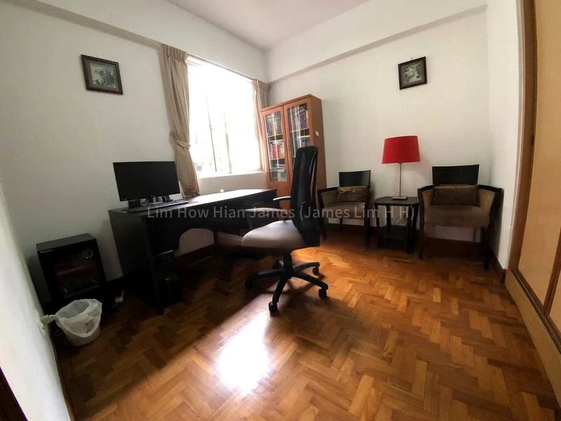 2 Bed Condo for Rent in  Castle Green - Image 6