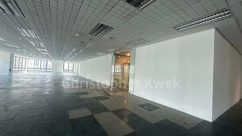 Office for Rent: Prudential Tower - Image 3