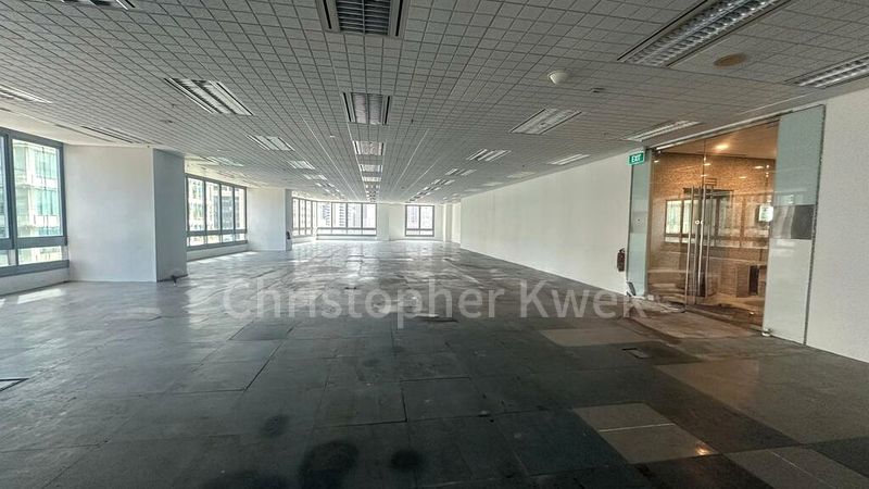Office for Rent: Prudential Tower - Image 5