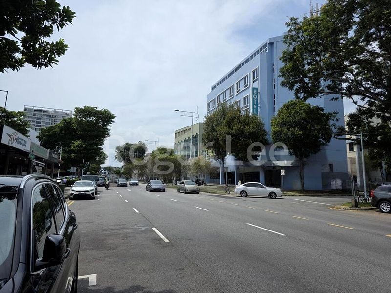 Shop / Shophouse for Rent: Kembangan, Changi Road - Image 7