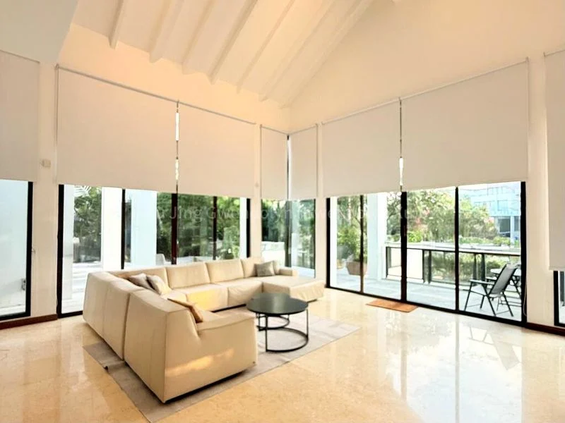 6 Bed Bungalow (Landed) for Rent in  Paradise Island - Image 1