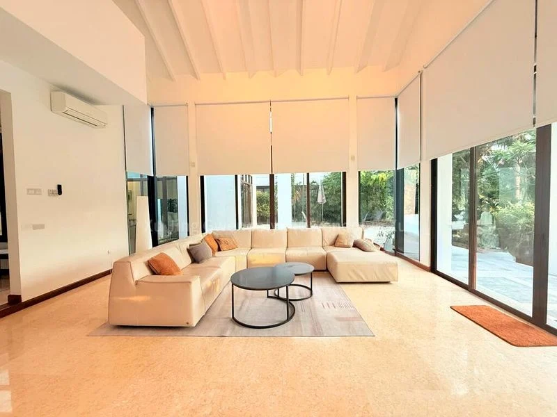 6 Bed Bungalow (Landed) for Rent in  Paradise Island - Image 13