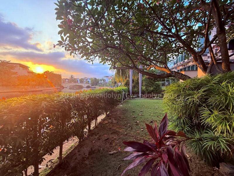 6 Bed Bungalow (Landed) for Rent in  Paradise Island - Image 9