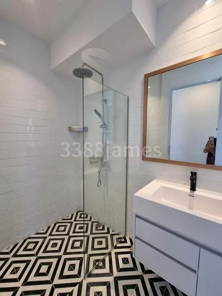 2 Bed Walk-up Apartment (Condo) for Sale in Tiong Bahru Estate - Image 5