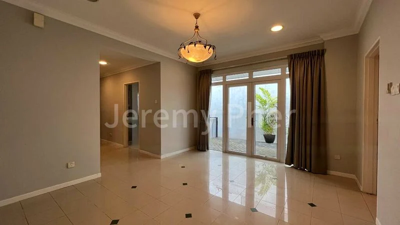 5 Bed Bungalow (Landed) for Sale in  Serangoon Garden Estate - Image 2