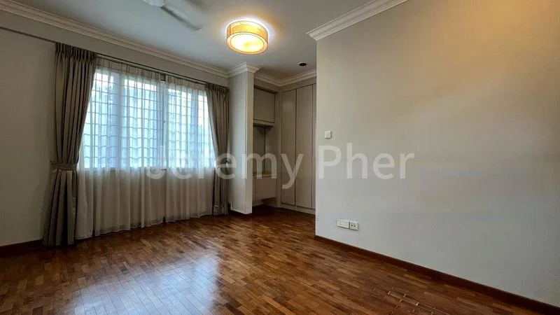 5 Bed Bungalow (Landed) for Sale in  Serangoon Garden Estate - Image 16
