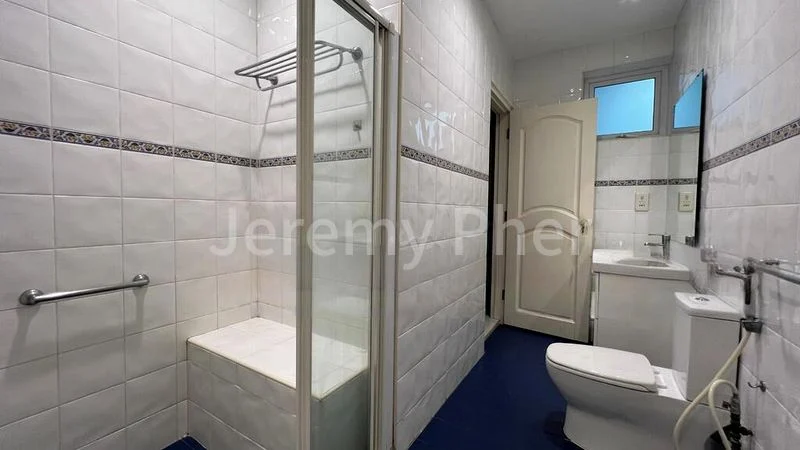 5 Bed Bungalow (Landed) for Sale in  Serangoon Garden Estate - Image 8