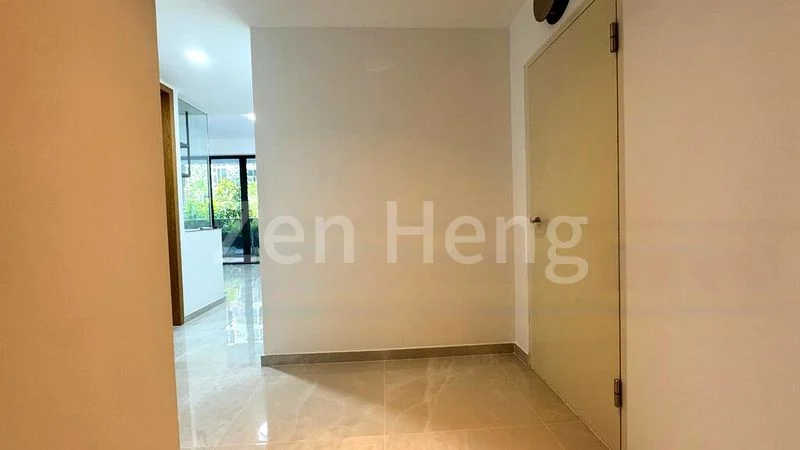 4 Bed Condo for Sale in  Penrose - Image 9