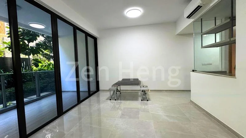 4 Bed Condo for Sale in  Penrose - Image 13