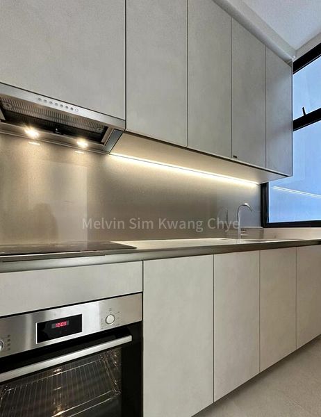 3 Bed Apartment (Condo) for Rent in 35 Gilstead - Image 14