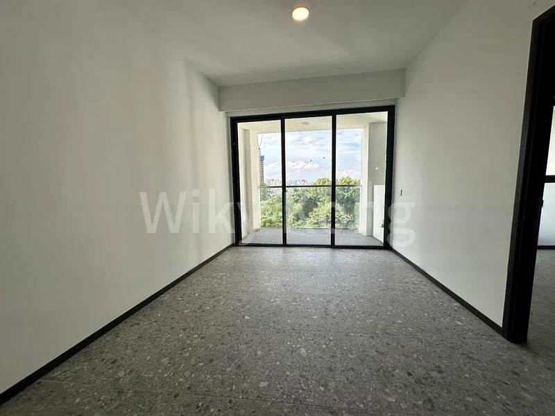 1 Bed Condo for Sale in  One Pearl Bank - Image 2