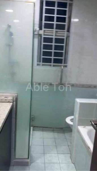 Room (Condo) for Rent in  Northoaks - Image 7