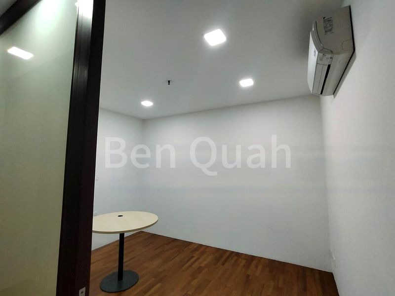 Light Industrial (B1) for Rent in EPL Building - Image 1