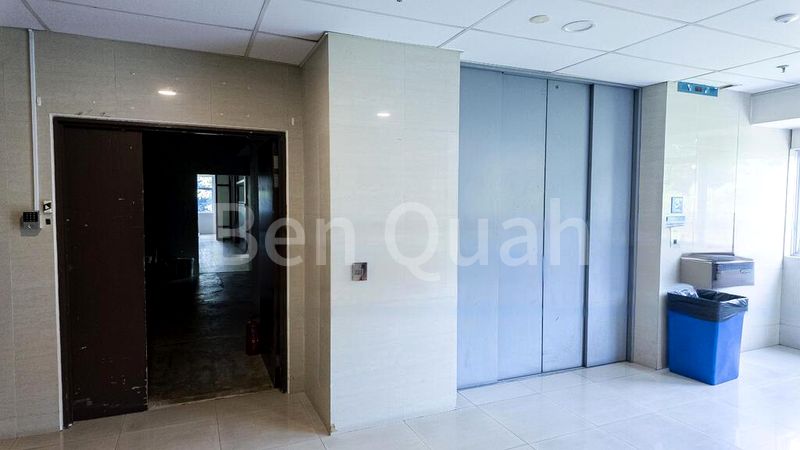Light Industrial (B1) for Rent in EPL Building - Image 13