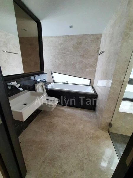 3 Bed Condo for Rent in  Cape Royale - Image 3