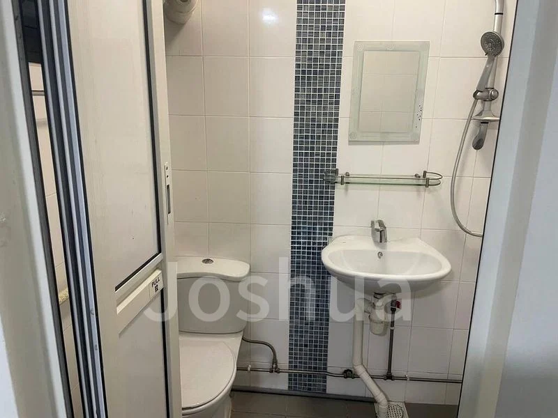 Master Room (HDB) for Rent in  510 Bukit Batok Street 52 - Image 9