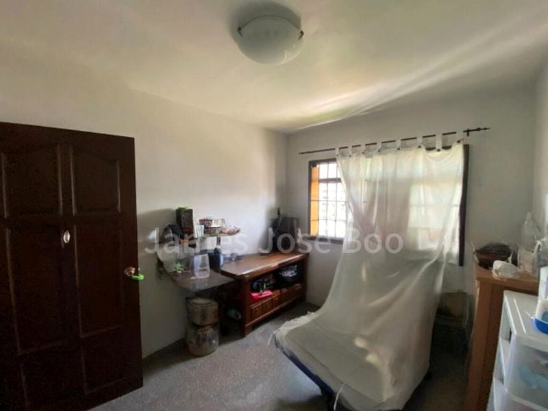 4 Room (4A) HDB for Sale in 673A Jurong West Street 65 - Image 5