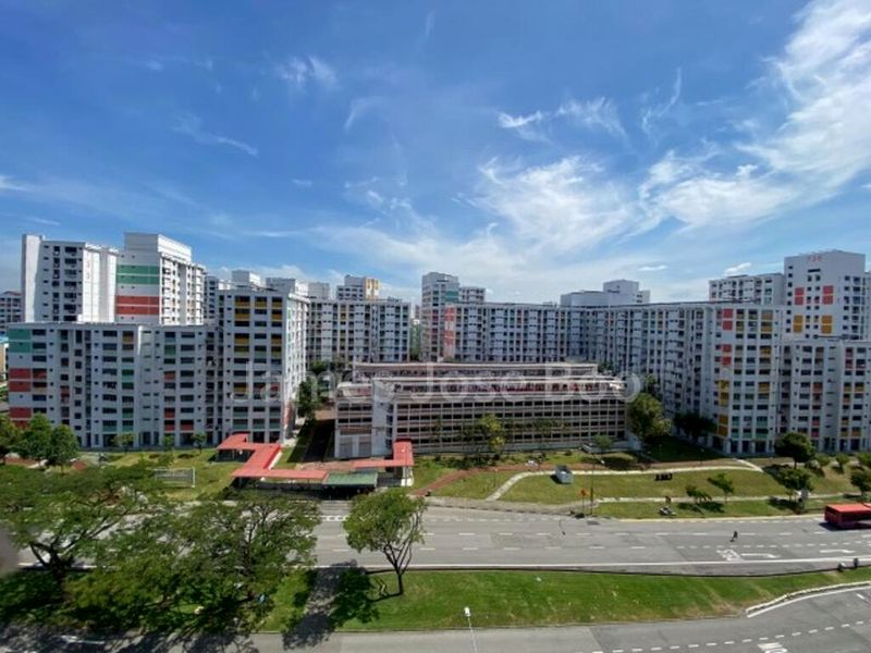 4 Room (4A) HDB for Sale in 673A Jurong West Street 65 - Image 7