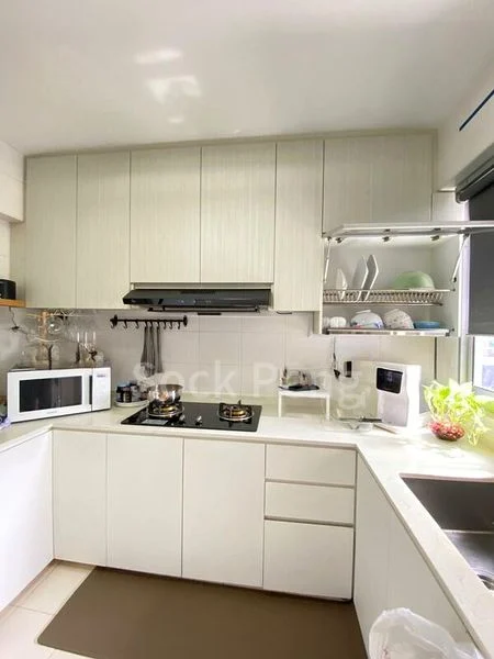 Common Room (HDB) for Rent in  430A Fernvale Link - Image 6