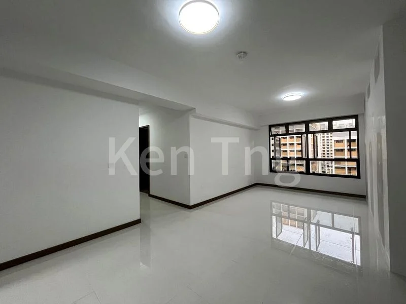 5 Room (5A) HDB for Rent in  111B Plantation Crescent - Image 1