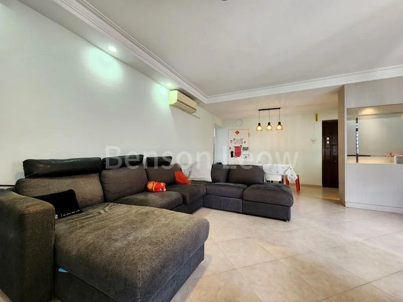 5 Room (5I) HDB for Rent in 688C Choa Chu Kang Crescent - Image 2