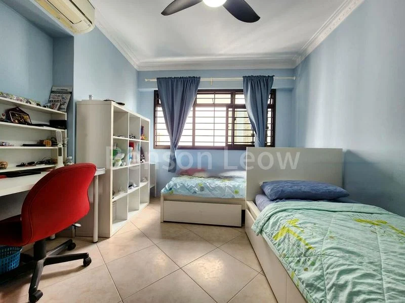 5 Room (5I) HDB for Rent in 688C Choa Chu Kang Crescent - Image 11