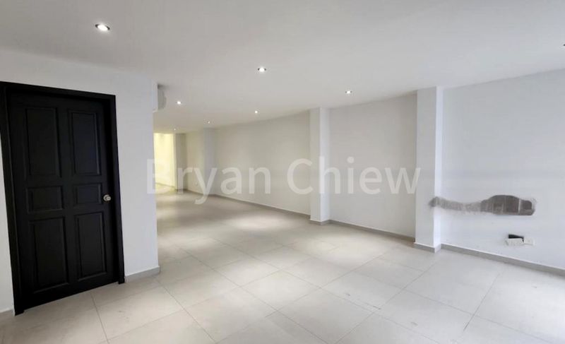 Shop / Shophouse for Rent: Boat Quay - Office, Clinic, Shop, Gym, Residential - Image 10