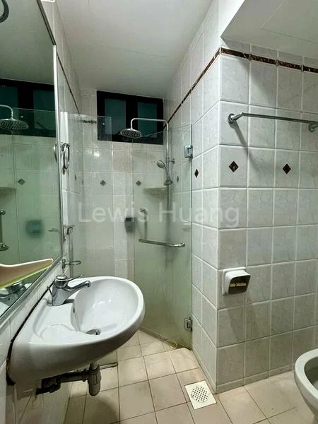 2 Bed Condo for Sale in Hume Park I - Image 3