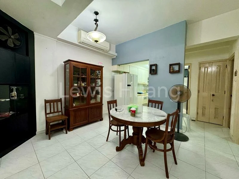 2 Bed Condo for Sale in Hume Park I - Image 1