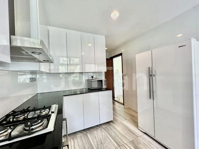 3 Bed Apartment (Condo) for Rent in  Nassim Road - Image 16