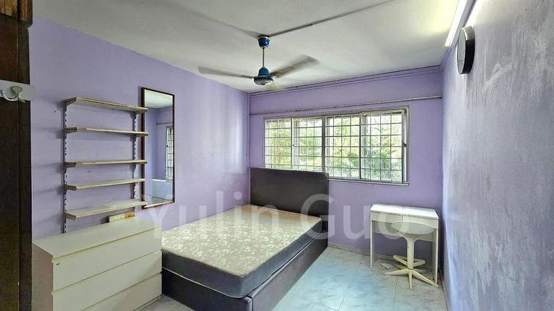 4 Room (4A) HDB for Sale in  341 Bukit Batok Street 34 - Image 4