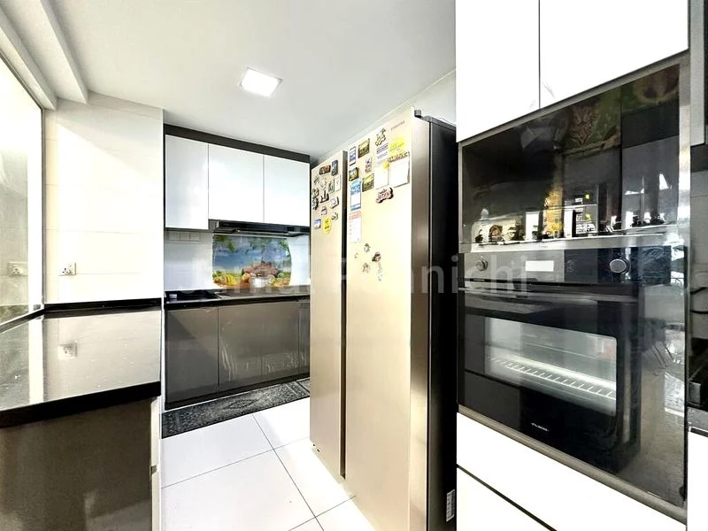 4 Bed Executive Condo for Sale in Skypark Residences - Image 9