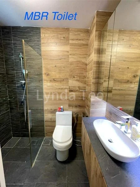 Room (Condo) for Rent in  Harbourlights - Image 3