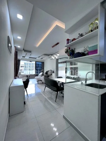 4 Bed Executive Condo for Sale in  Sol Acres - Image 1